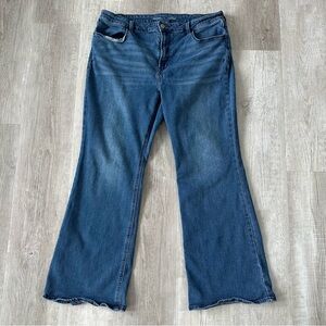 Old Navy Women's High Rise Wow Flare Jeans
